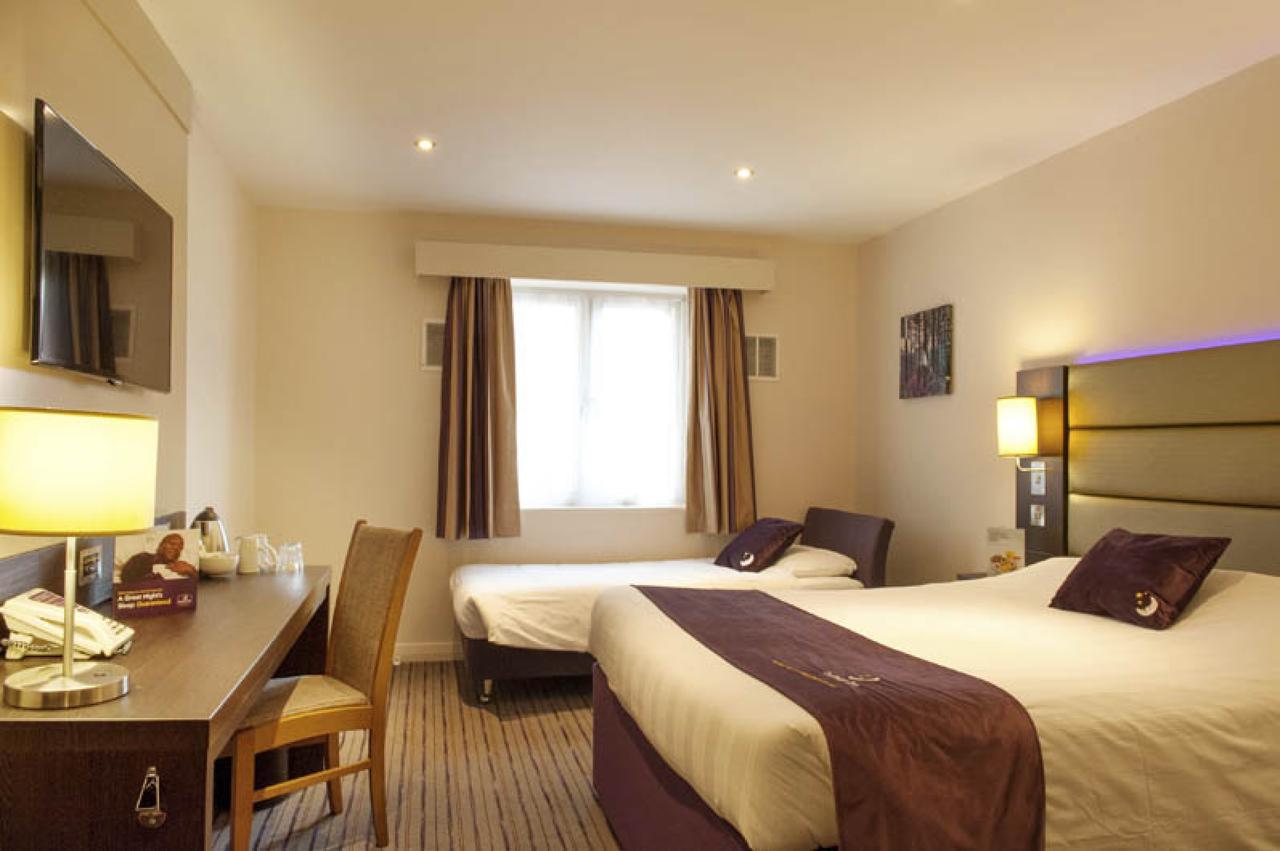 Premier Inn London Eltham Exterior foto